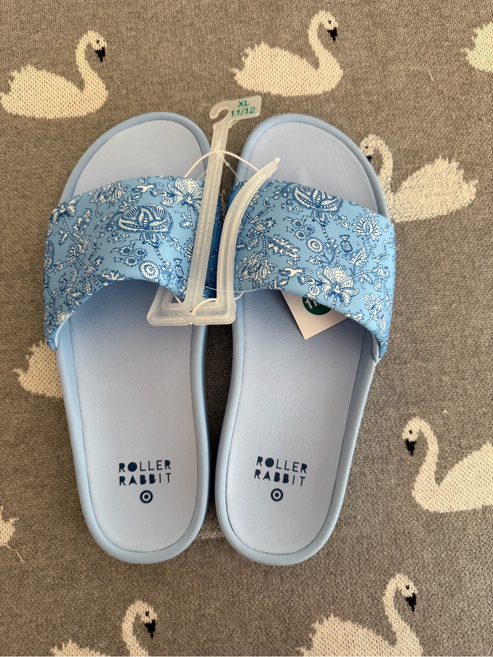 Roller Rabbit Sky Blue Paisley Slide Sandals size 11 - Picture 1 of 1